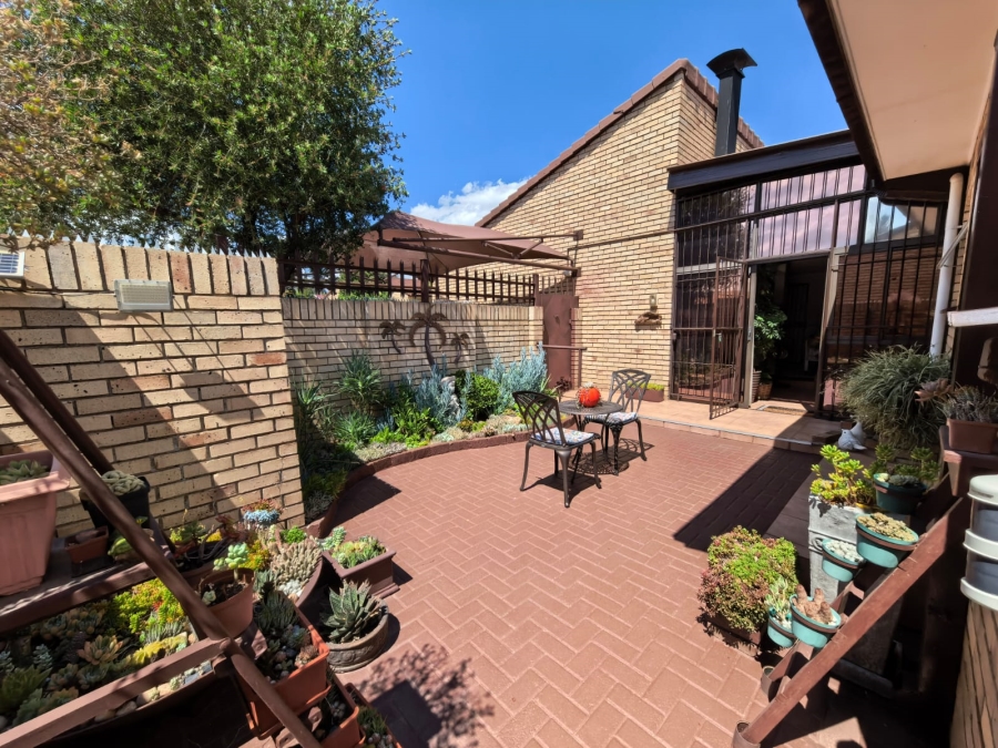 3 Bedroom Property for Sale in Parys Free State